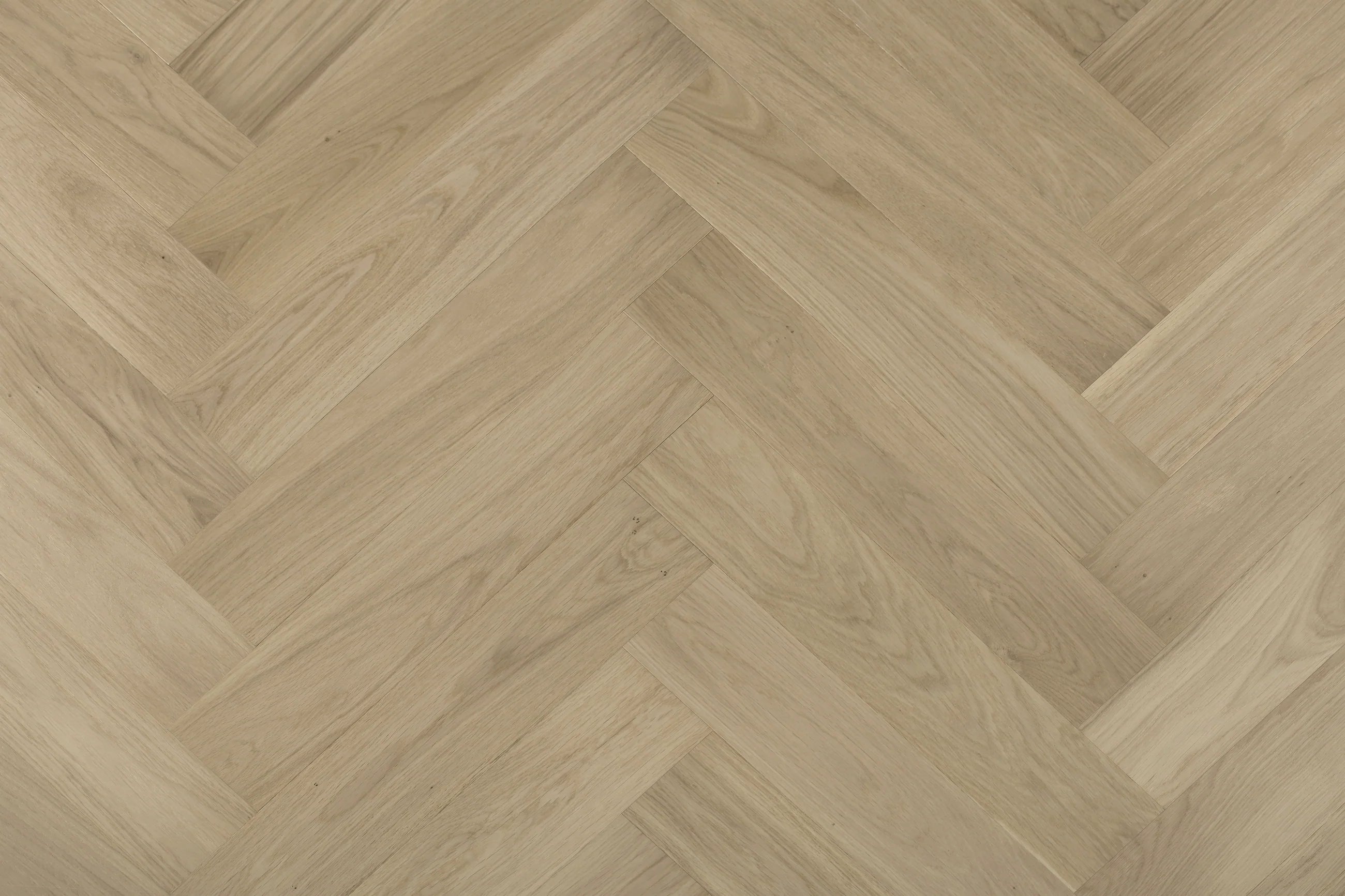 Castel Nuovo European Oak Herringbone Flooring-14/3mm