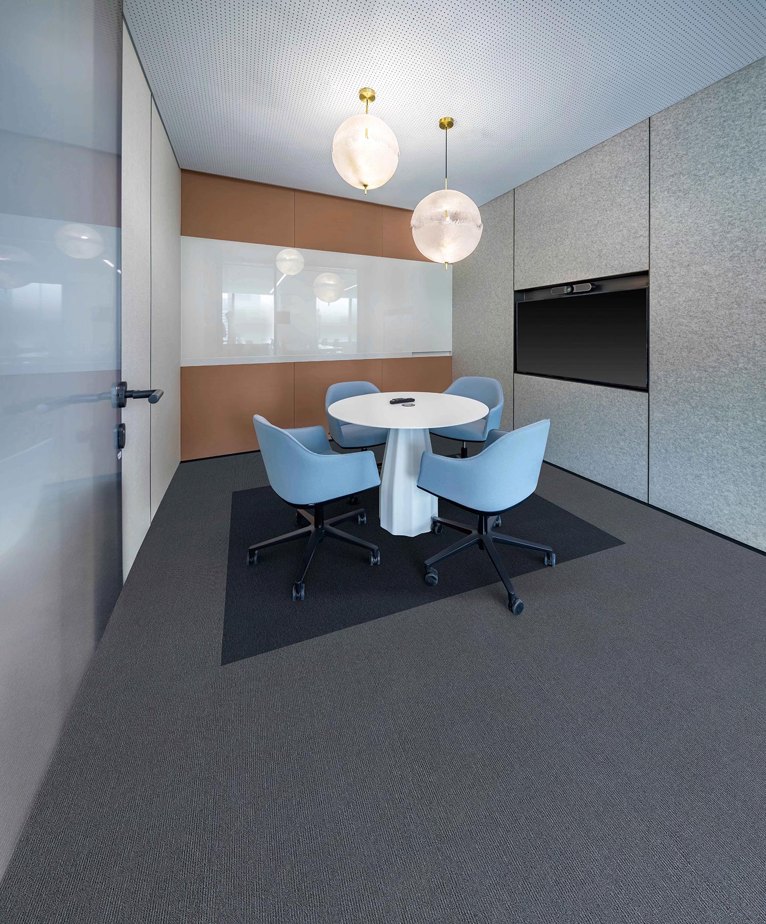 Elegance_Carpet_Tile_Maritime-and-Pewter-Monolithic Elegance_Carpet_Tile_Maritime-and-Pewter-Monolithic