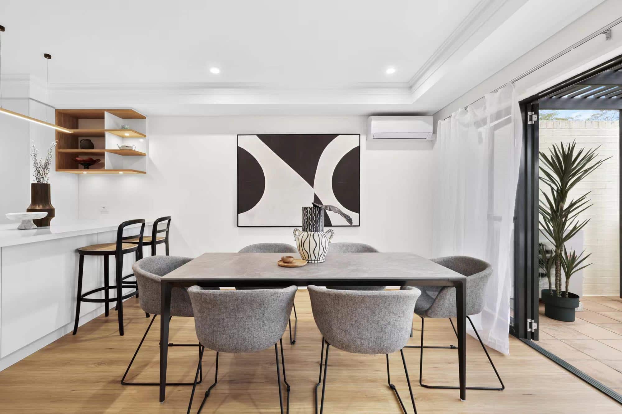 Hybrid-Flooring-Wonderwood-1540-x-182-x-6.5-mm-Colour-Blackbutt-Scene-1 Hybrid-Flooring-Wonderwood-1540-x-182-x-6.5-mm-Colour-Blackbutt-Scene-1