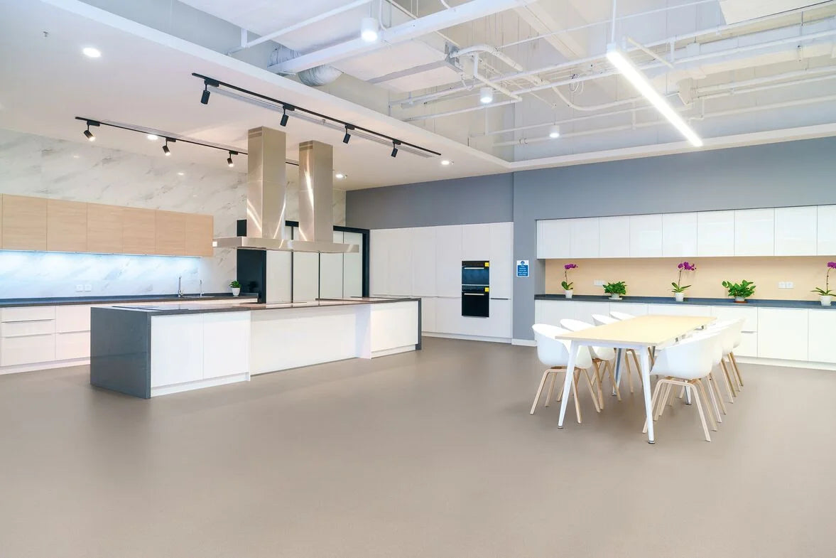 Polyflor_Verona_PURE_Vinyl_Flooring-6 Polyflor_Verona_PURE_Vinyl_Flooring-6