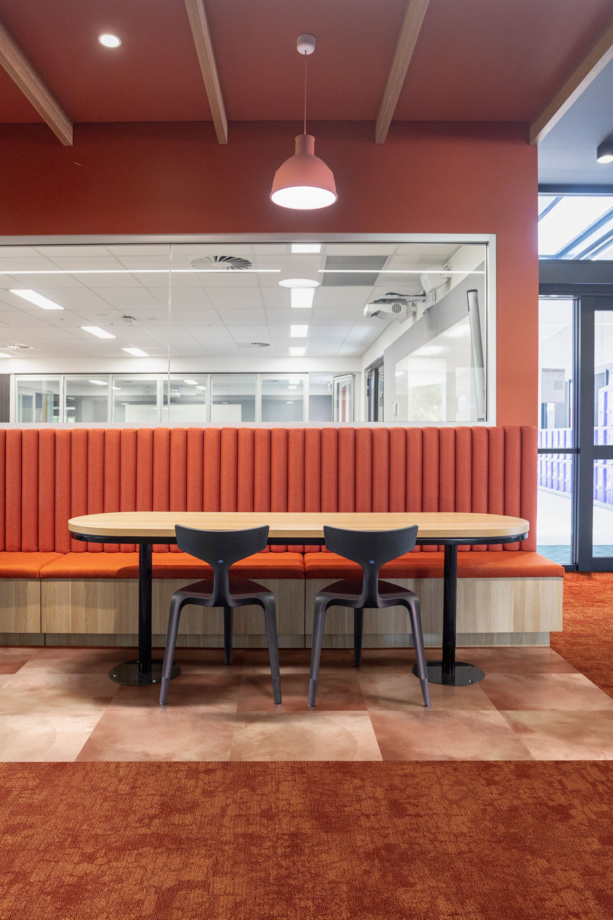 UCG-Escarpment-_Carpet_Tiles_Flooring_50cm_x_50cm-Spinifex_Dirt-Iridescence-Earth UCG-Escarpment-_Carpet_Tiles_Flooring_50cm_x_50cm-Spinifex_Dirt-Iridescence-Earth