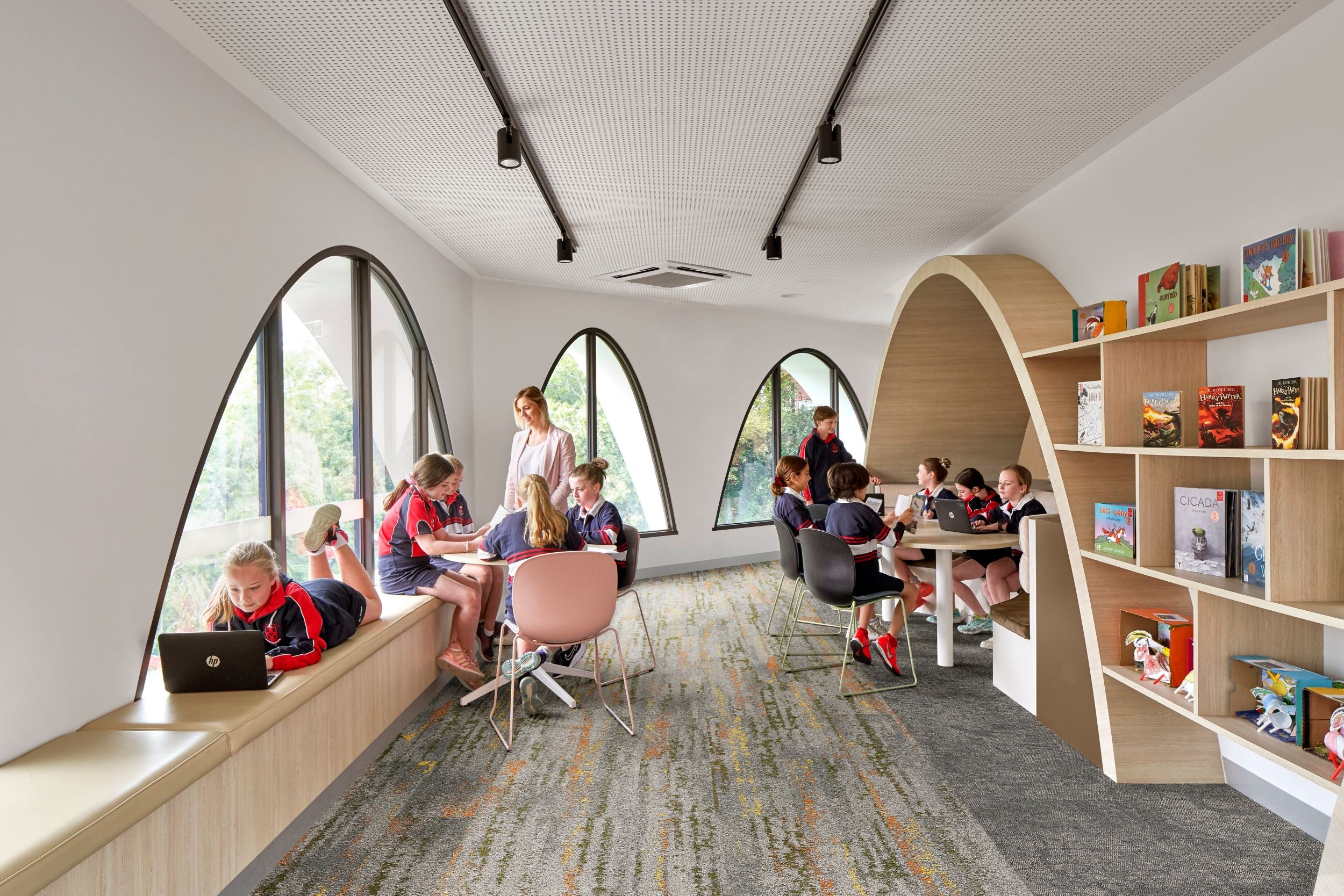 UCG_Undulating_Water_Spinifex_Escarpment_Spinifex_Neutral UCG_Undulating_Water_Spinifex_Escarpment_Spinifex_Neutral