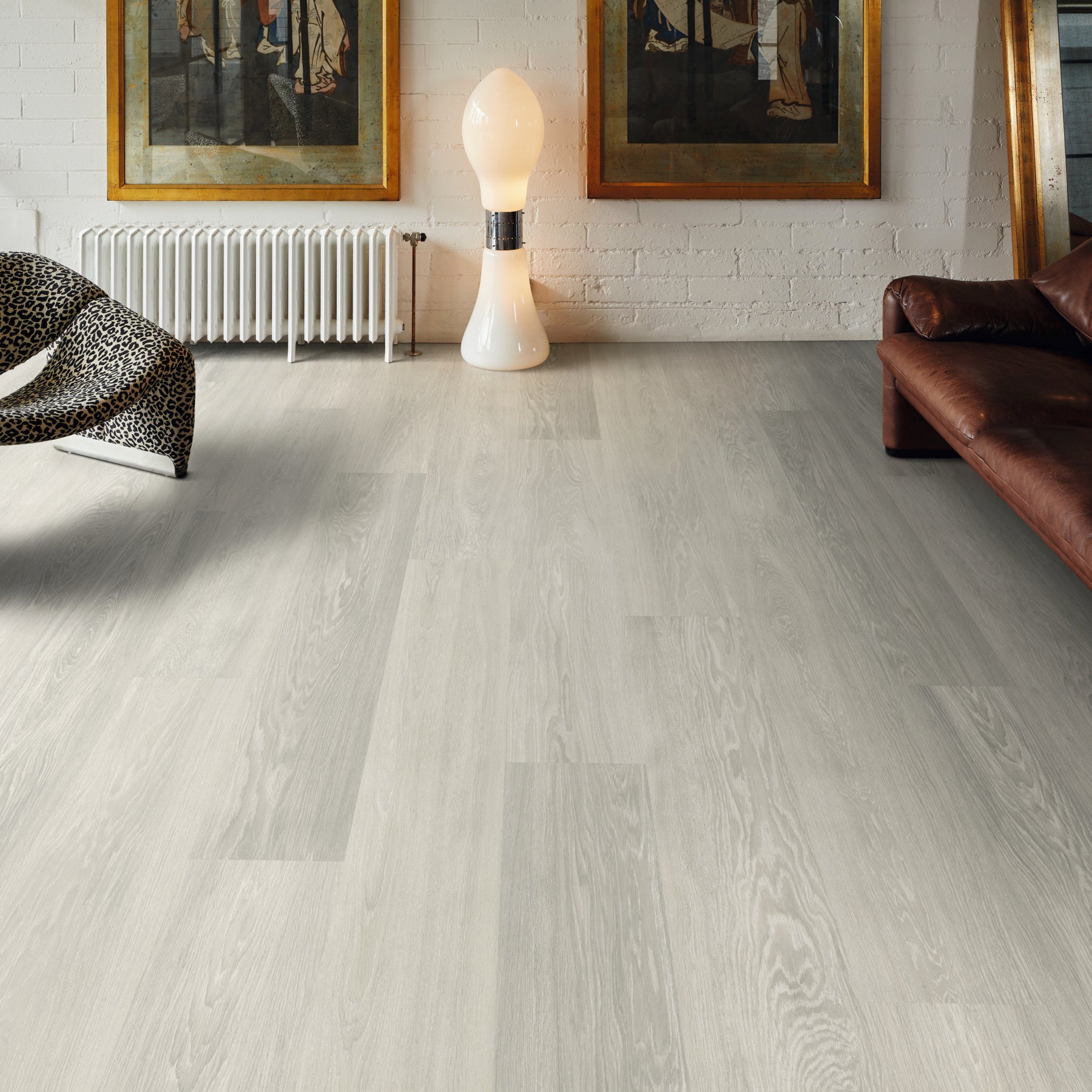 4.5mm-Alpine-Oak-LLP352-Room-1