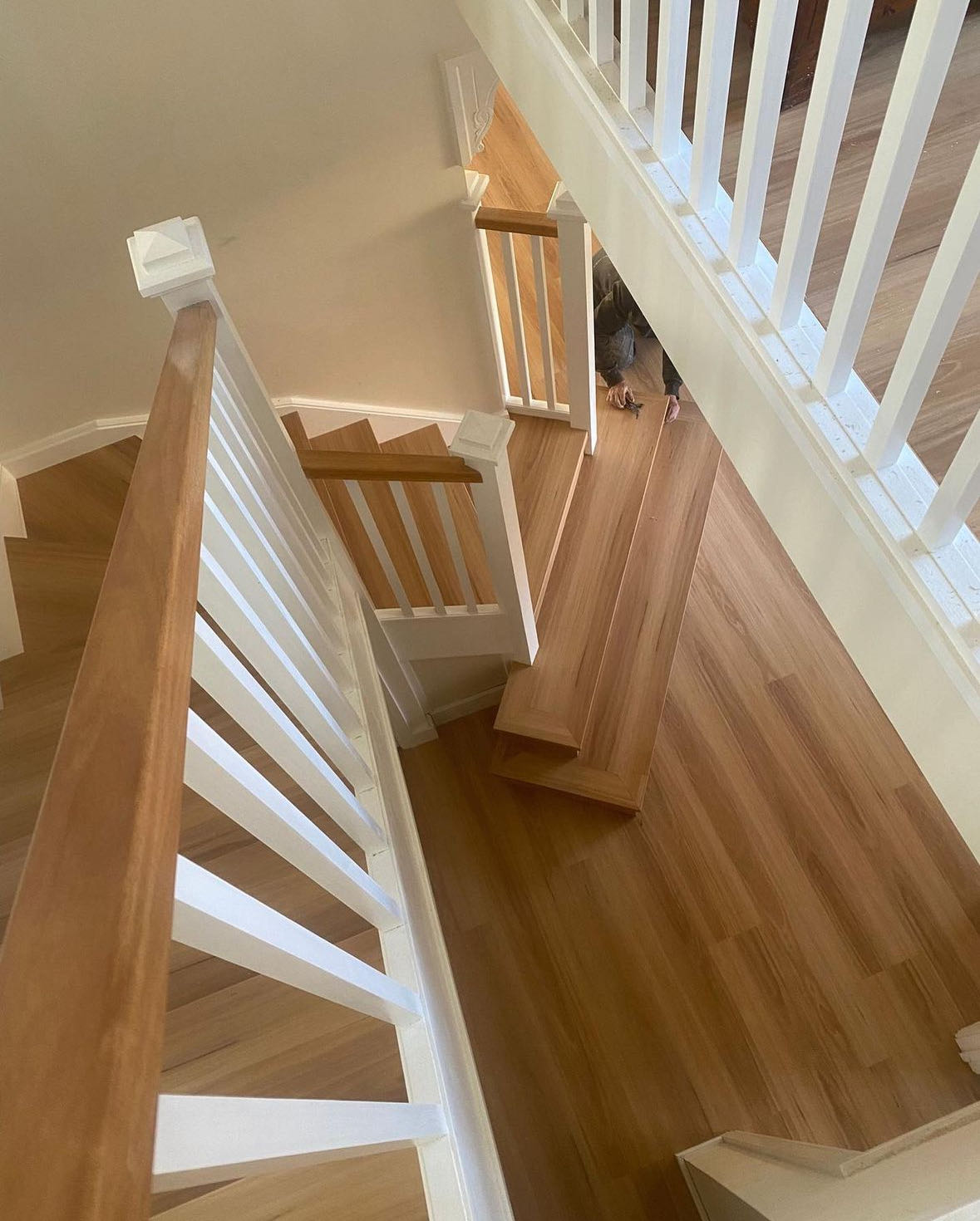 77102-New-England-Blackbutt-Stairs