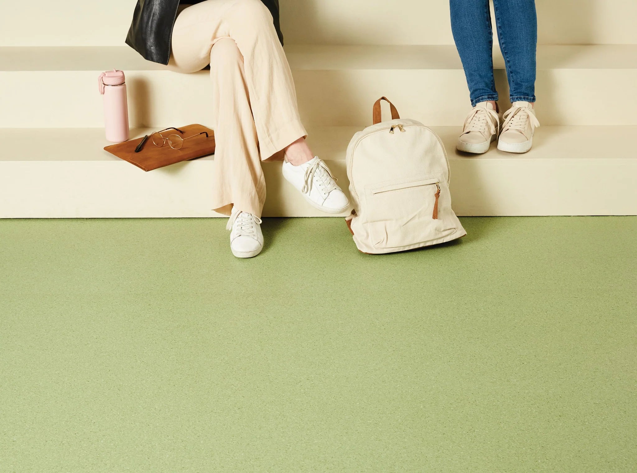 Accolade_Plus_Homogeneous_Vinyl_Sheet_Flooring_-_20M_x_1.8M_x_2mm_thickness-14_e01b8ae3-b69a-42a7-938f-471a11aea6e5