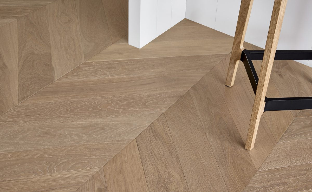 Chevron-Herringbone_600_x_120_x_15mm-Colour-Chevron-Colonial-Grey-Room-2