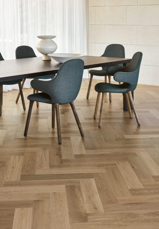 De-Marque-Oak-Parquetry-Herringbone-Latte-Room