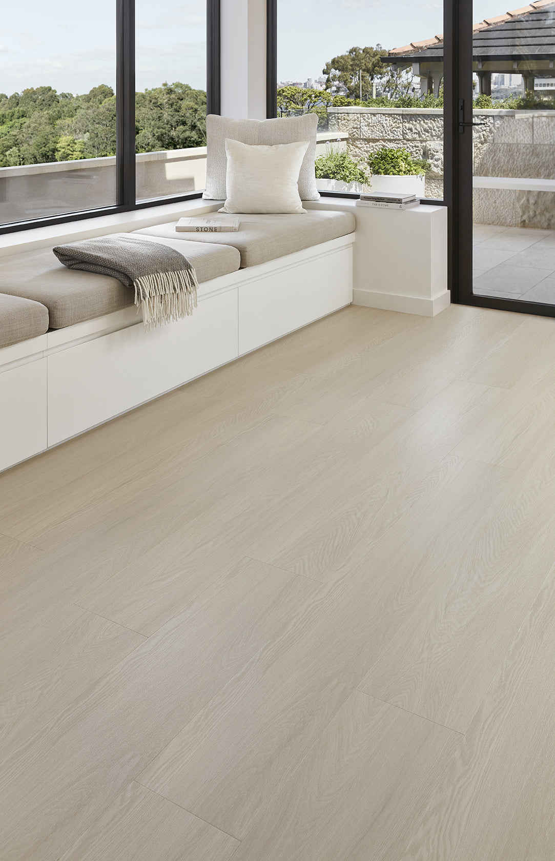 Easi-Plank-Hybrid_Flooring-7.5mm-Colour-Doeskin-1_99313d20-2f97-4d05-affc-97598e7144d7