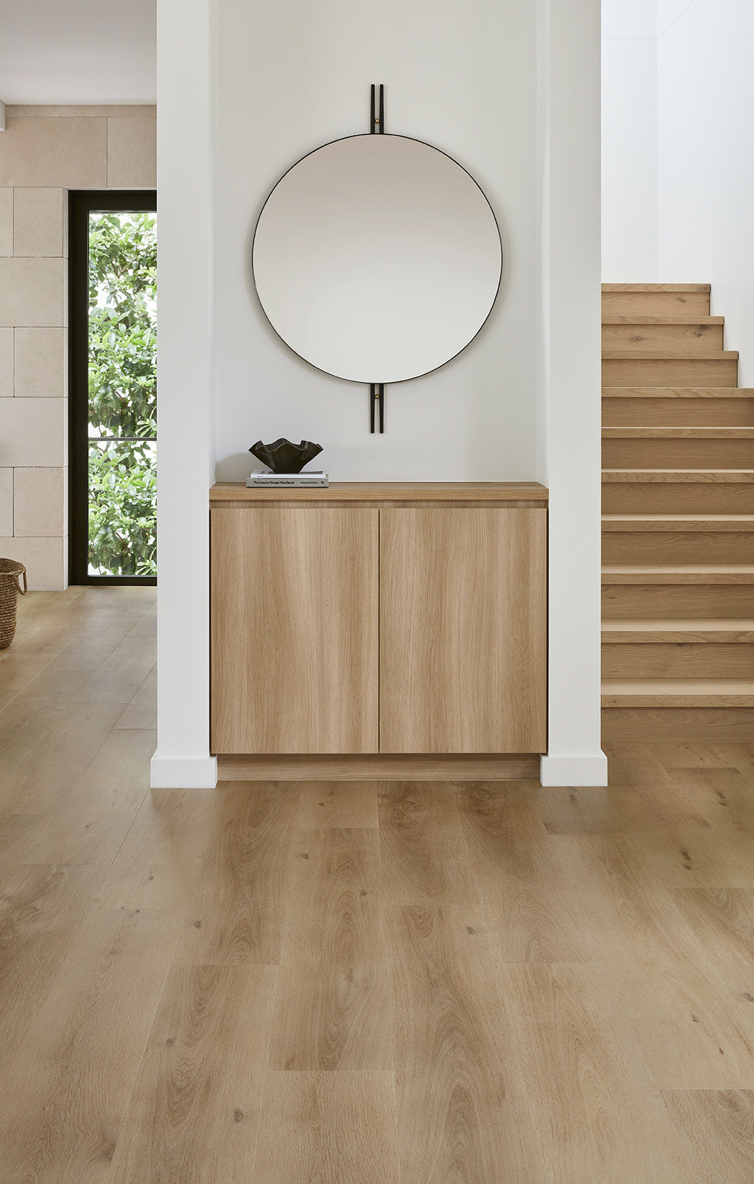 Easi-Plank-Hybrid_Flooring-7.5mm-Colour-Linen-1_1950d039-e674-4bc3-a5b0-12f7aeb826b6