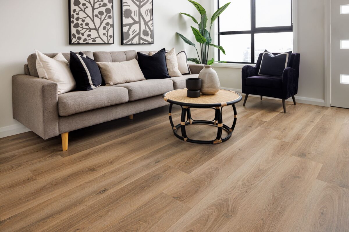 Easi-Plank-Hybrid_Flooring-7.5mm-Colour-Washed-Coral-2_4a599b34-9d77-4dec-a347-e31ffaa6d50d