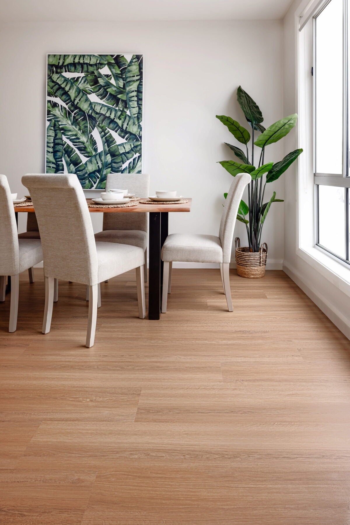 Easi-Plank-Hybrid_Flooring-7.5mm-Colour-Wheat-1_1788c5af-87bd-4c01-9e9c-1780a8c927be