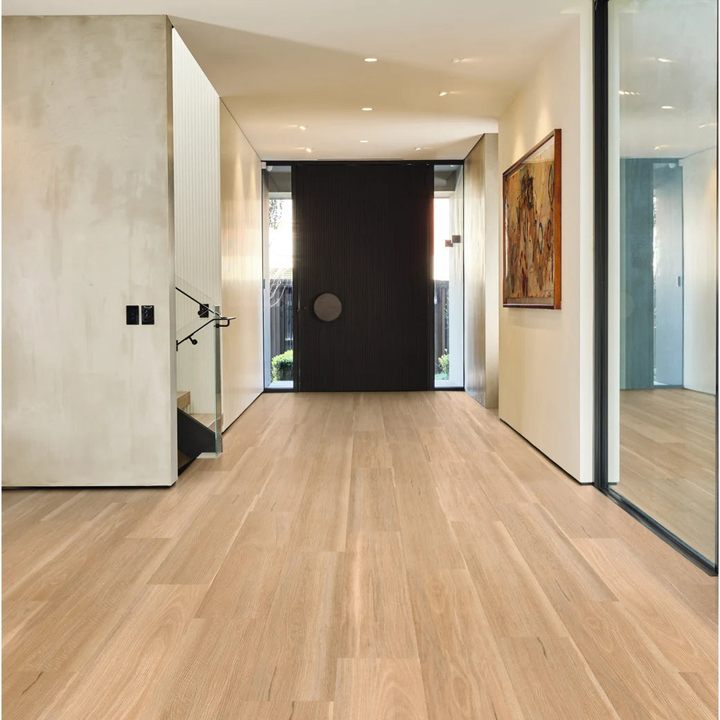 Light-Spotted-Gum-rkp8239-hallway