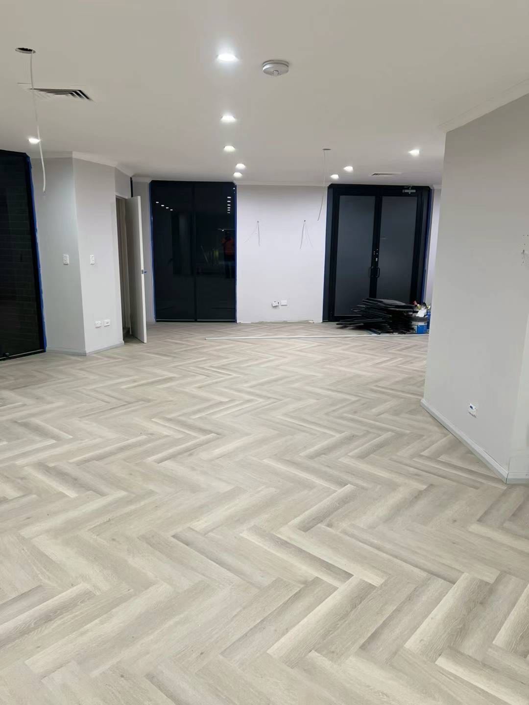 Luxury_Hybrid-Herringbone-8mm_Colour-Glamis-1