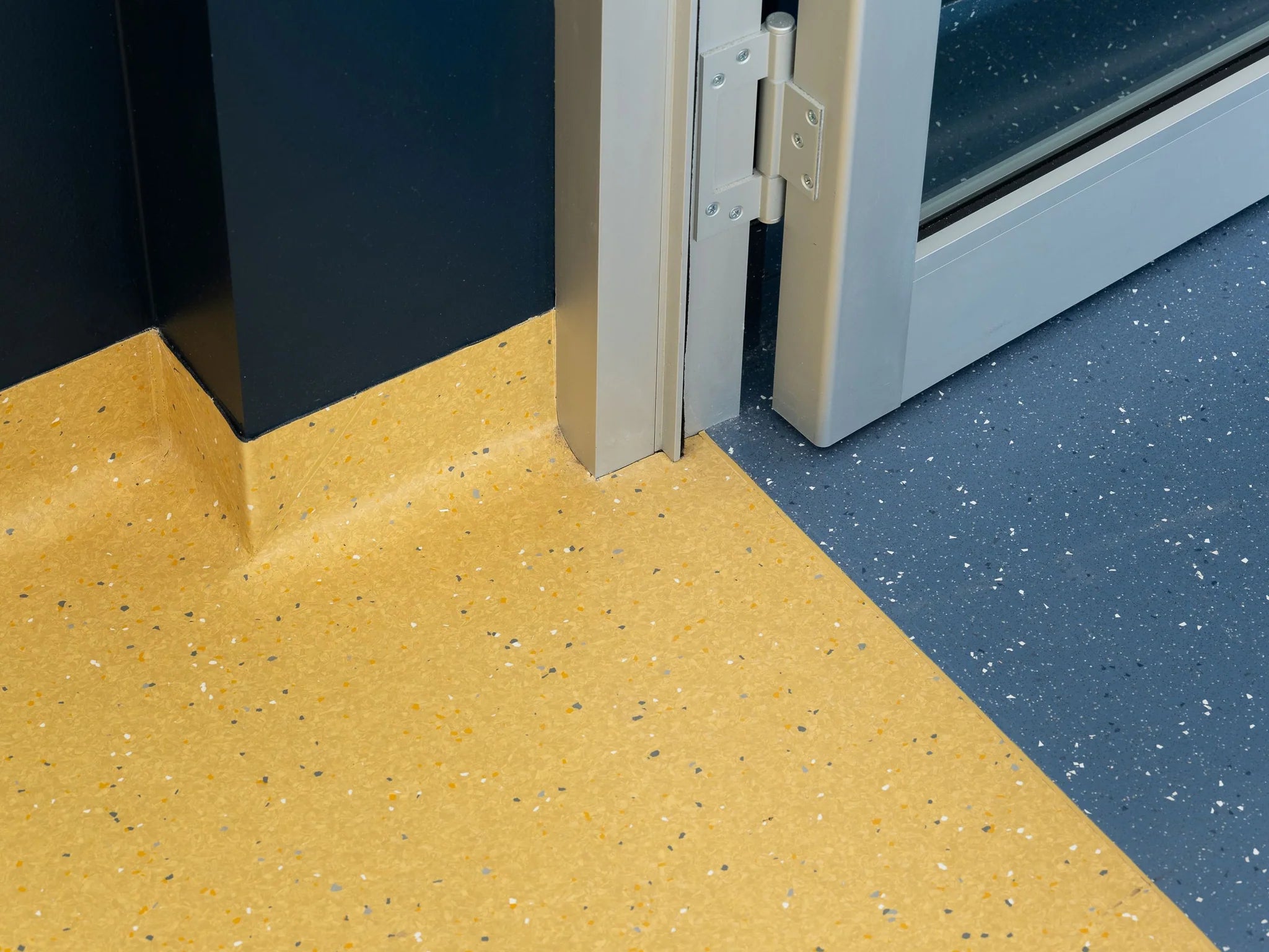 Natralis-Vinyl_Sheet_Flooring_-_20M_x_1.8M_x_2mm_Thickness_-_Colour-5