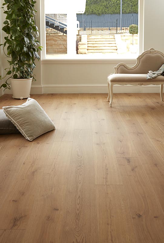 Oakleaf-Laminate_Flooring_Standard-Ivory-1
