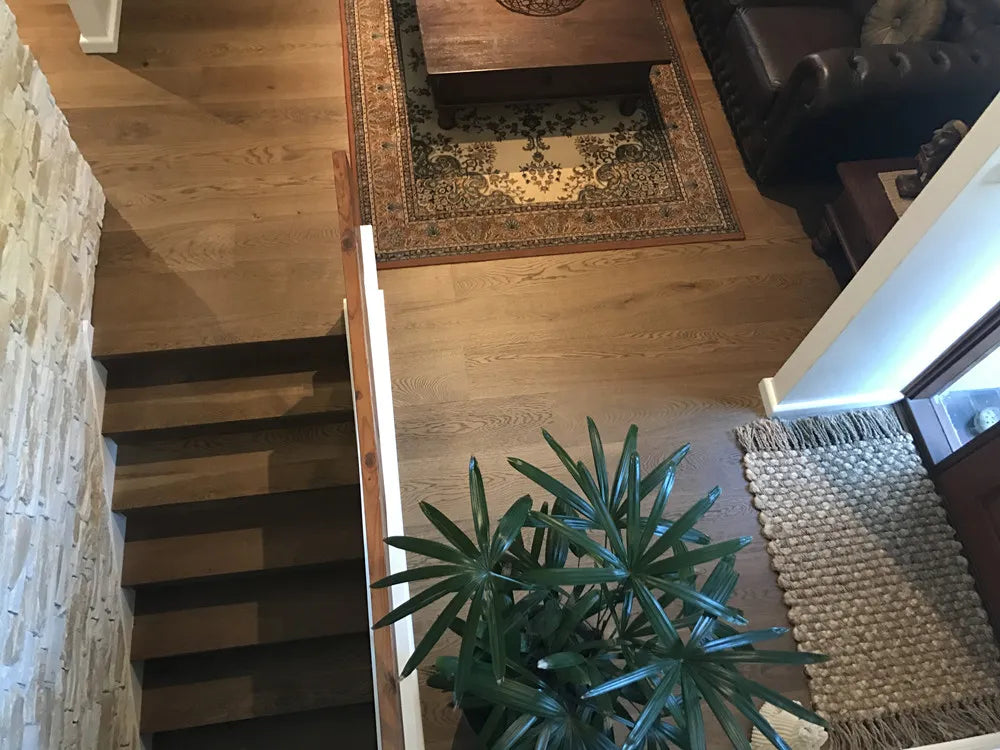 Swish_Oak_-Engineered_Timber_Flooring_4mm_top_Layer-Colour-Elegant-Walnut-Oak-Room-2
