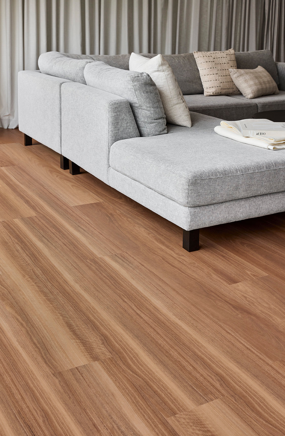 Ultimo-Costal-Spotted-Gum-Room