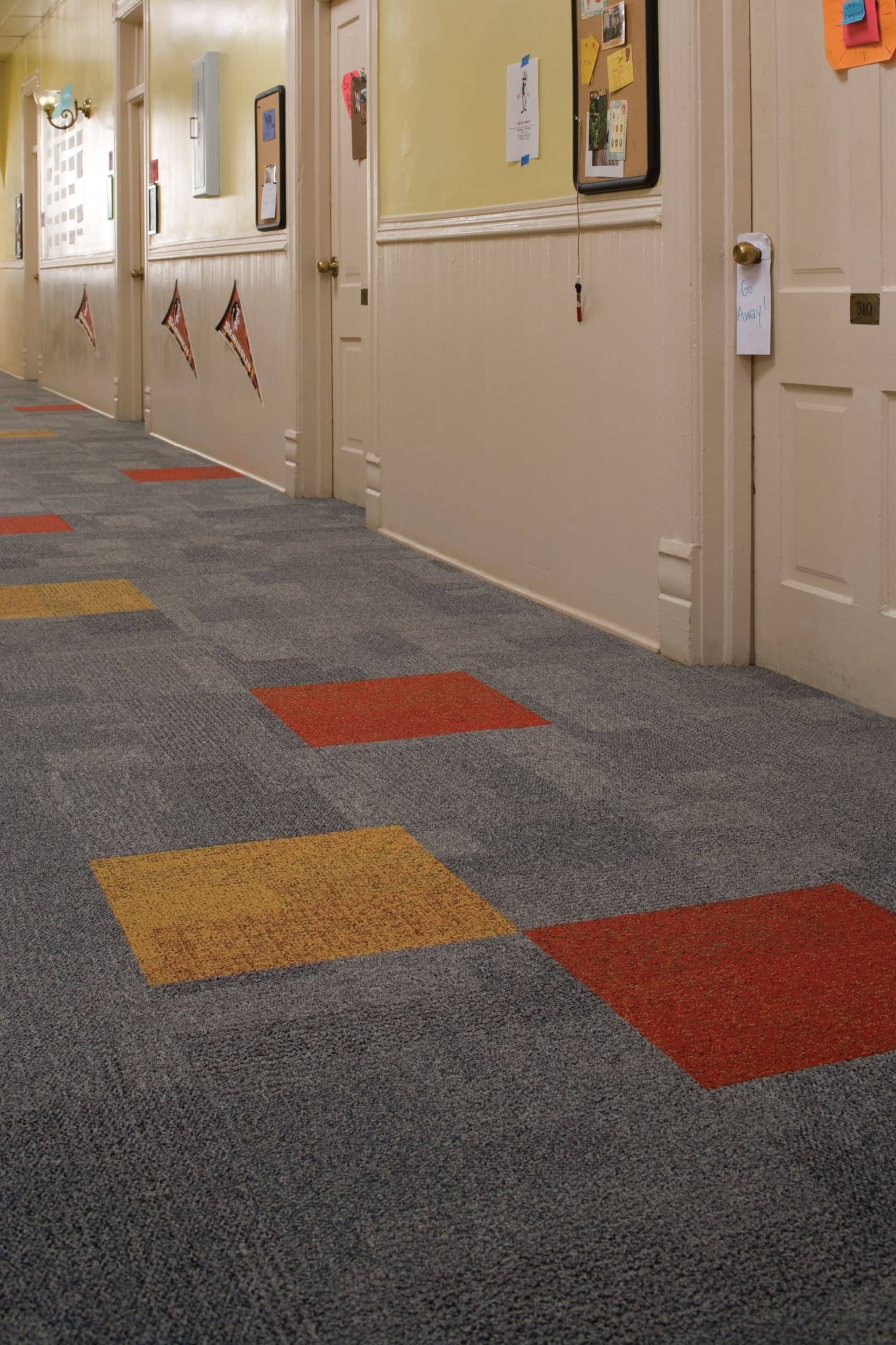 Cubic-Geometry-Cubic-Red-Yellow Carpet Tile Interface